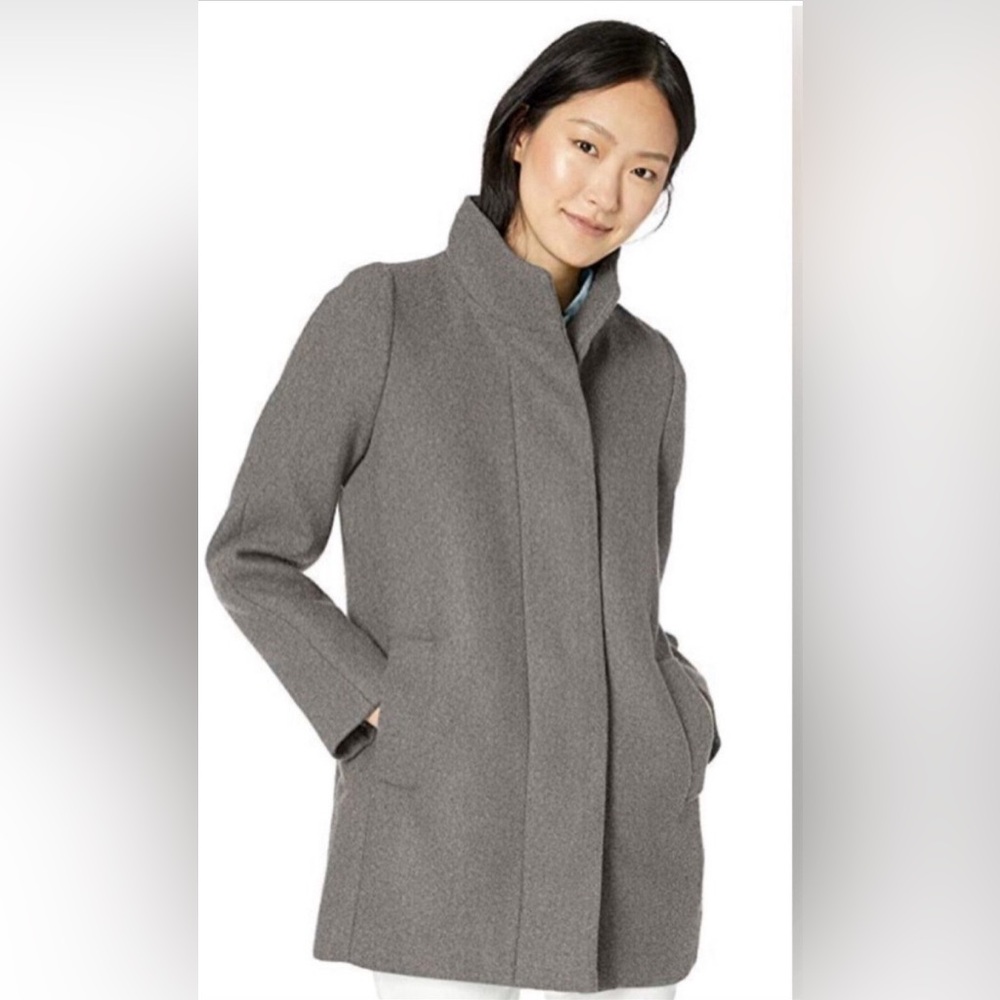 J Crew city coat size 4P classy classic neutral preppy old money